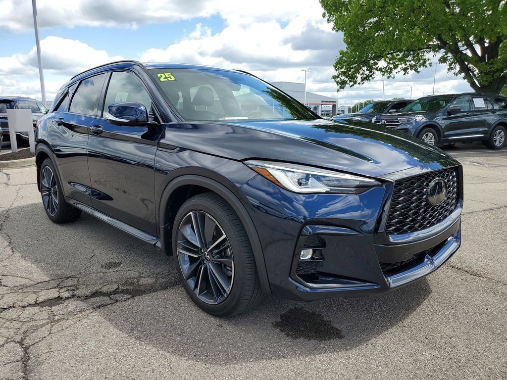 Used 2025 INFINITI QX50 Sport w/ Cargo Package AWD/4WD image 7