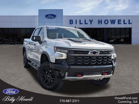Used 2022 Chevrolet Silverado 1500 ZR2 w/ Technology Package AWD/4WD image 1