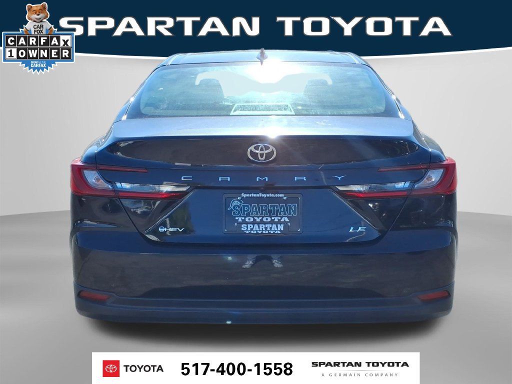 Used 2025 Toyota Camry LE FWD image 8