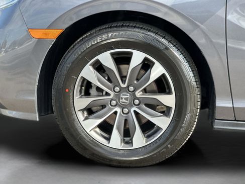 Certified 2024 Honda Odyssey EX-L image 26