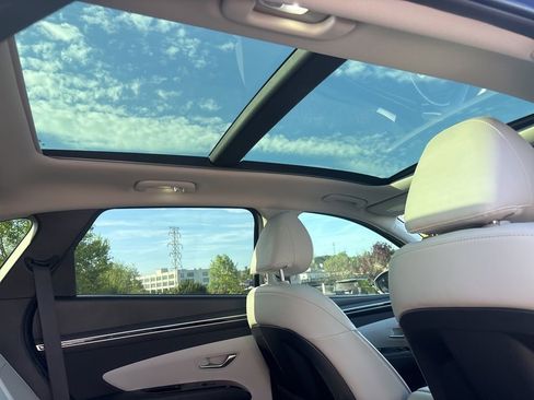 Used 2024 Hyundai Tucson Limited image 17