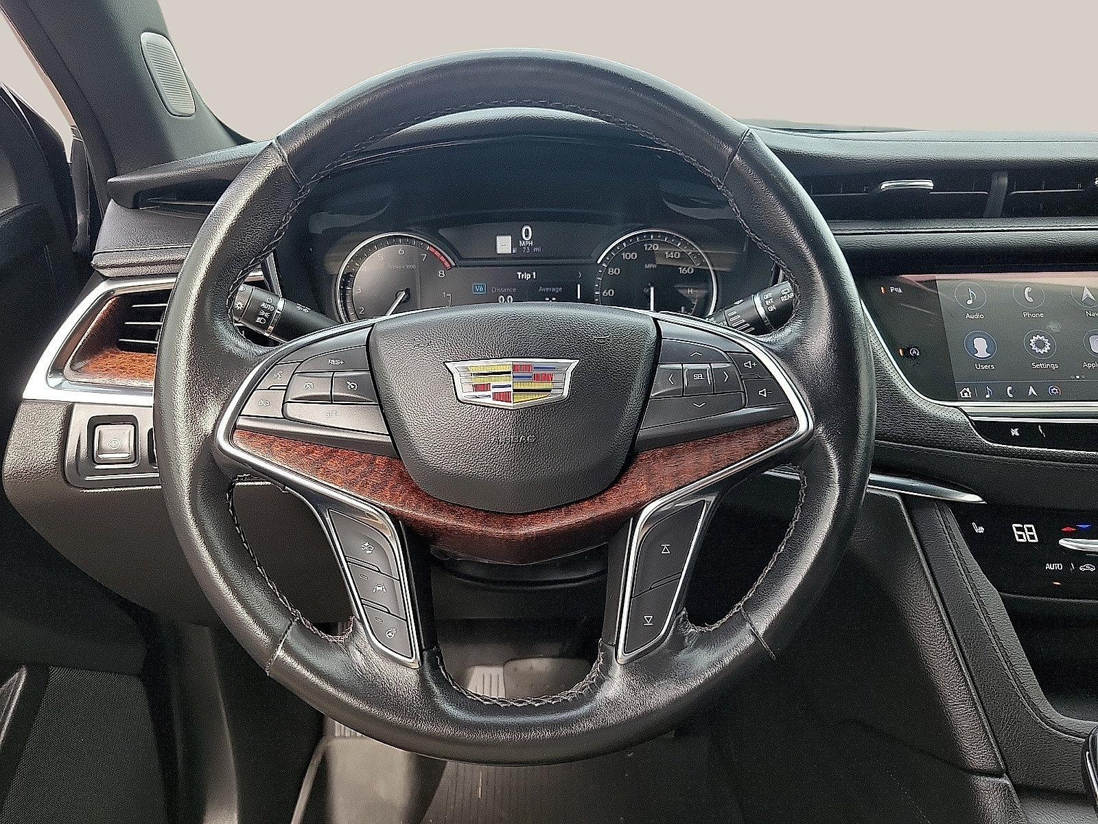 Used 2023 Cadillac XT5 Premium Luxury w/ LPO, Floor Liner Package FWD image 19