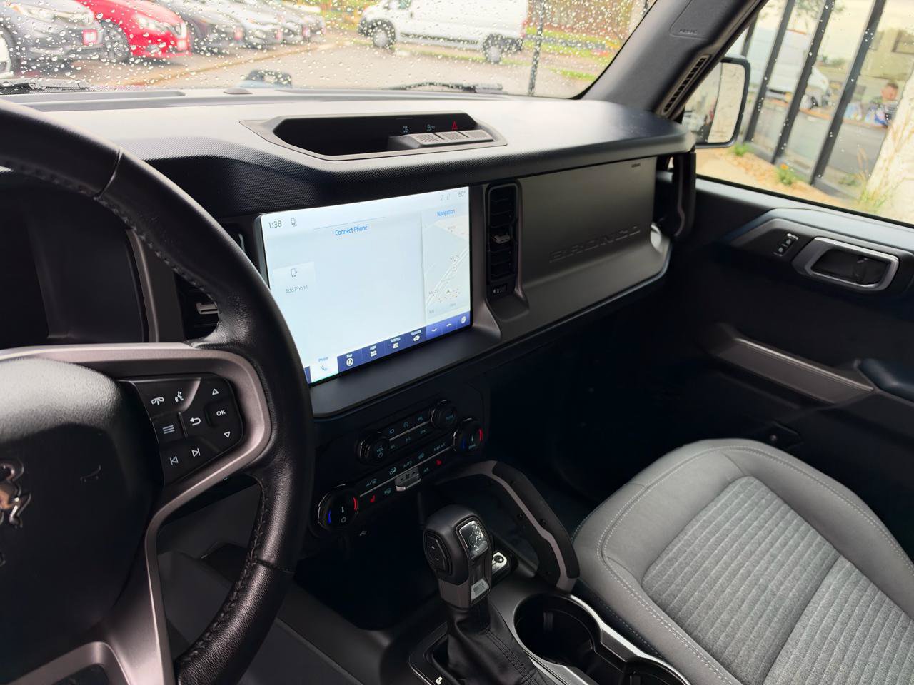 Used 2022 Ford Bronco Outer Banks AWD/4WD image 3