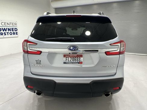 Used 2024 Subaru Ascent Premium w/ Convenience Package AWD/4WD image 7