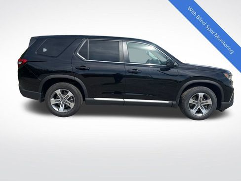 Certified 2023 Honda Pilot EX-L image 2
