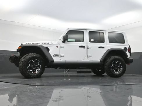 Used 2023 Jeep Wrangler Unlimited Rubicon w/ Cold Weather Group AWD/4WD image 29