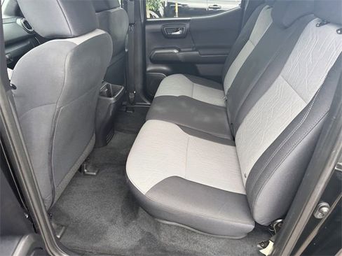 Used 2021 Toyota Tacoma TRD Sport w/ Technology Package image 22