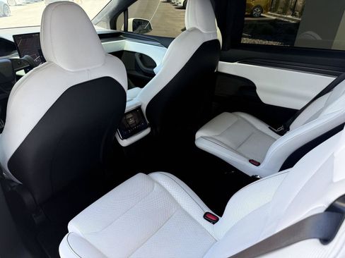 Used 2022 Tesla Model X Plaid AWD/4WD image 15