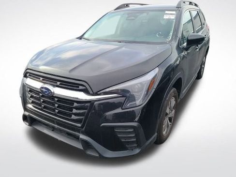 Used 2024 Subaru Ascent Premium w/ Convenience Package image 2