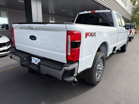 New 2026 Ford F350 Lariat w/ FX4 Off-Road Package image 12