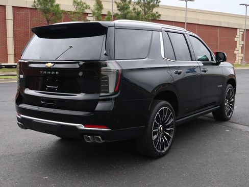 New 2026 Chevrolet Tahoe High Country AWD/4WD image 37