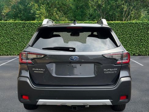 Used 2023 Subaru Outback Touring XT AWD/4WD image 5