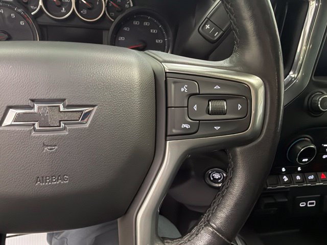 Used 2020 Chevrolet Silverado 1500 LT Trail Boss AWD/4WD image 17