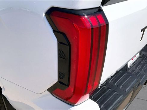 Used 2026 Toyota Tundra SR AWD/4WD image 27
