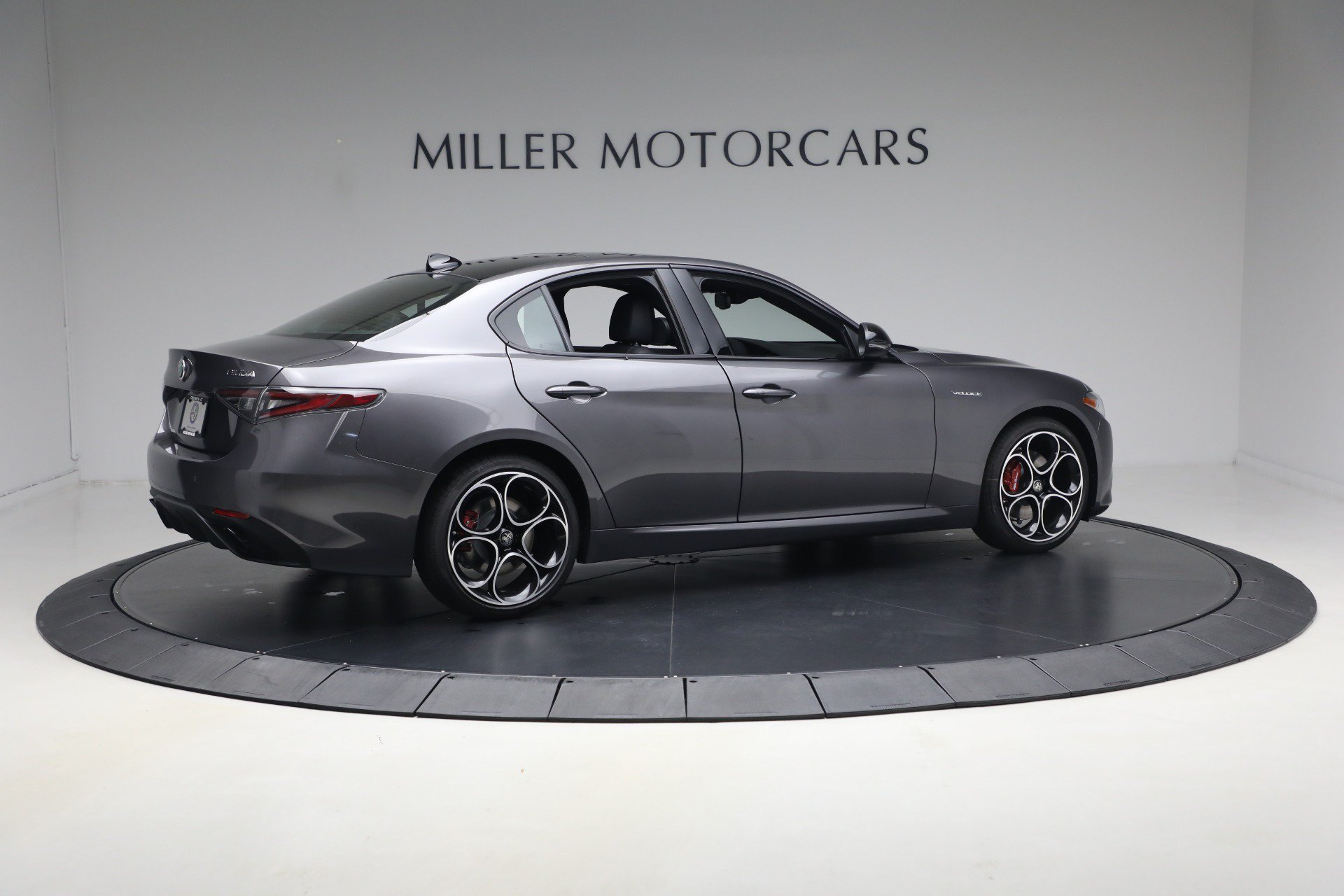 New 2026 Alfa Romeo Giulia AWD image 8