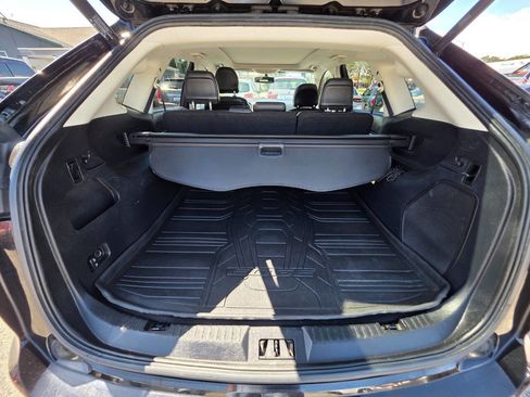 Used 2016 Ford Edge Titanium w/ Equipment Group 301A image 14