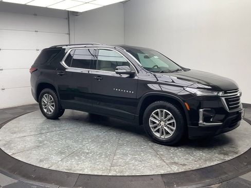 Certified 2022 Chevrolet Traverse LT w/ LPO, Floor Liner Package image 42