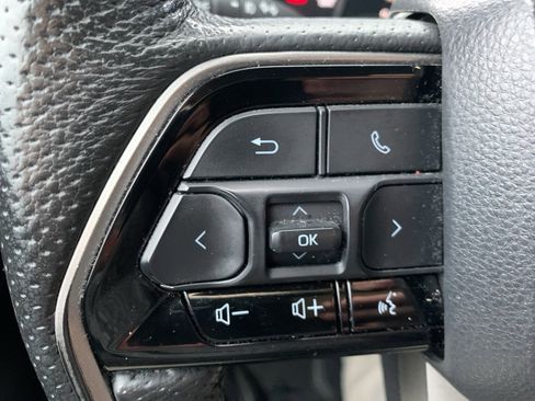 Used 2023 Toyota Tundra Limited image 32