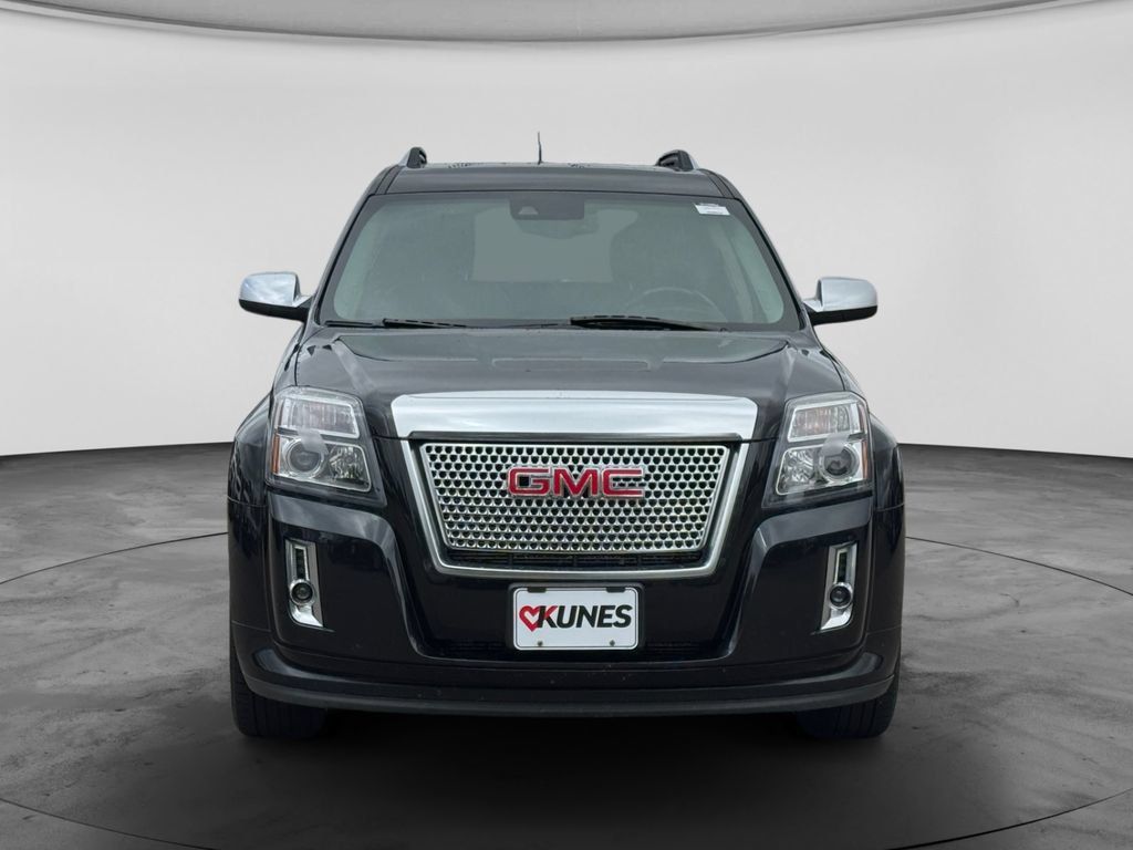 Used 2015 GMC Terrain Denali FWD image 2