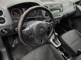 Used 2013 Volkswagen Tiguan S image 6