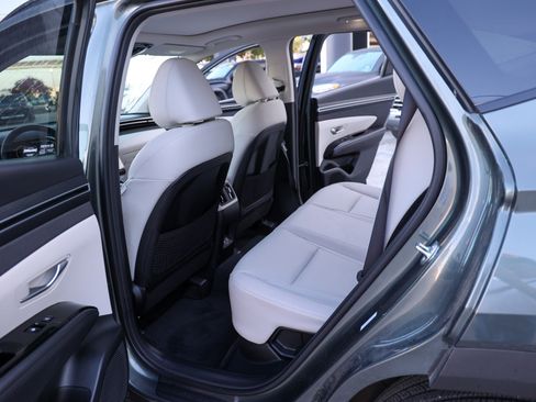 Used 2024 Hyundai Tucson Limited AWD/4WD image 40