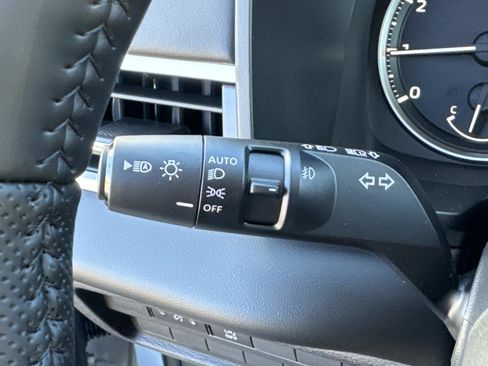 New 2026 Mitsubishi Outlander AWD image 29