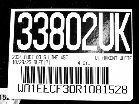 Certified 2024 Audi Q3 2.0T Premium Plus w/ Premium Plus Package image 34