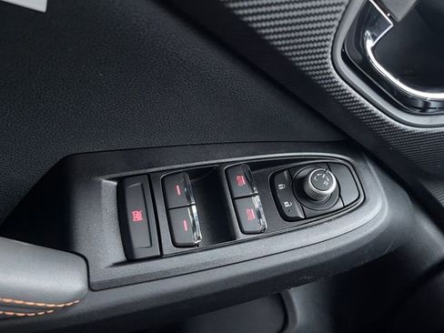 New 2026 Subaru Crosstrek 2.5i Limited w/ Crosstrek Mirror Package image 21