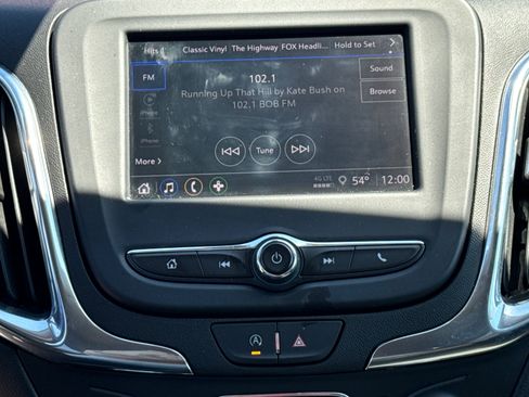 Used 2024 Chevrolet Equinox LT w/ LPO, Floor Liner Package FWD image 11