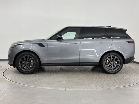 New 2025 Land Rover Range Rover Sport image 2