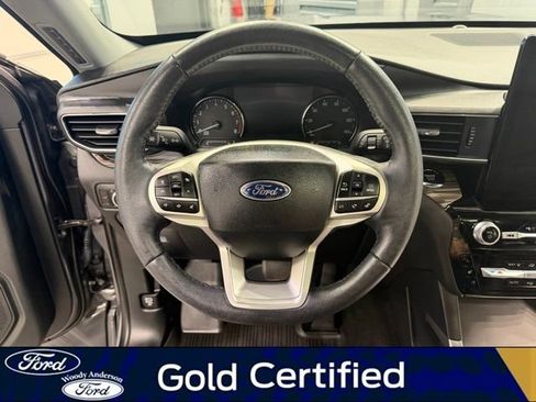 Certified 2023 Ford Explorer Limited w/ Limited Technology Package AWD/4WD image 10