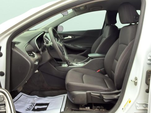 Used 2024 Chevrolet Malibu LS FWD image 27