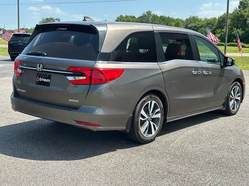 Used 2021 Honda Odyssey Touring image 6