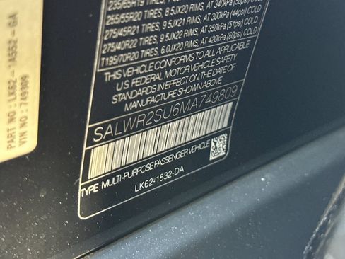 Used 2021 Land Rover Range Rover Sport HSE Silver Edition image 37