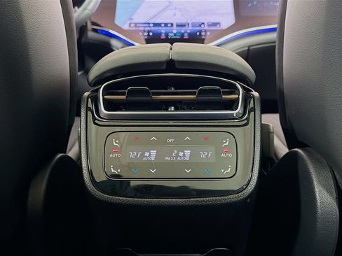 Certified 2023 Mercedes-Benz EQS 580 4MATIC SUV image 28