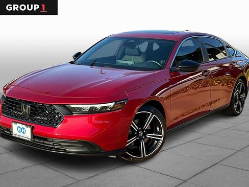 Used 2024 Honda Accord Sport image 1