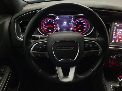 Used 2015 Dodge Charger SXT image 22