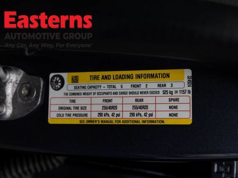 Used 2022 Tesla Model Y Long Range AWD/4WD image 29