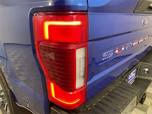 Certified 2022 Ford F350 Lariat w/ Lariat Ultimate Package image 21