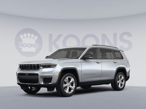 Used 2023 Jeep Grand Cherokee Limited AWD/4WD image 1