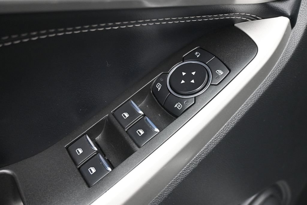 Used 2022 Ford Explorer Limited AWD/4WD image 23