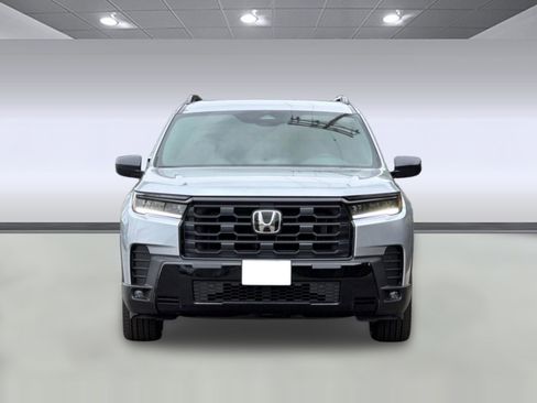 New 2026 Honda Pilot Sport image 5