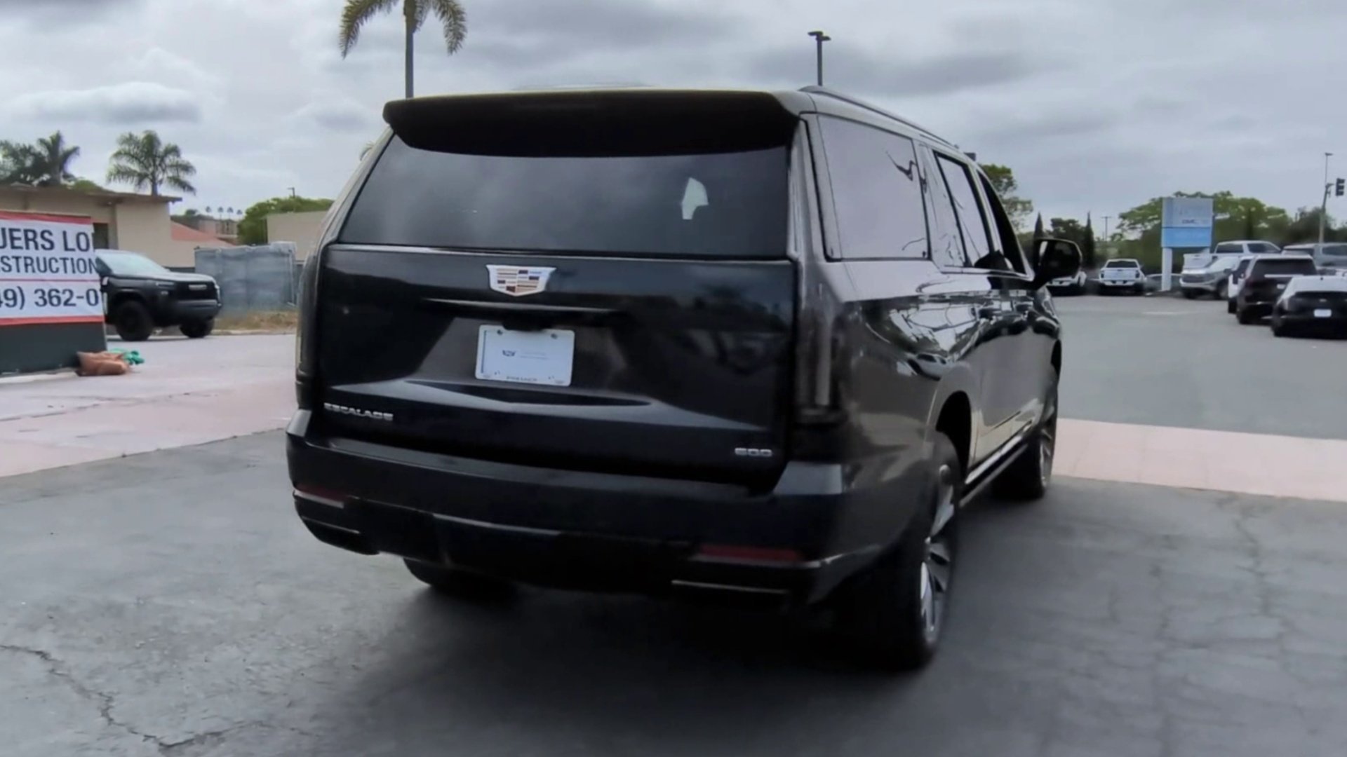 Certified 2025 Cadillac Escalade ESV Sport w/ LPO, Floor Liner Package AWD/4WD image 69