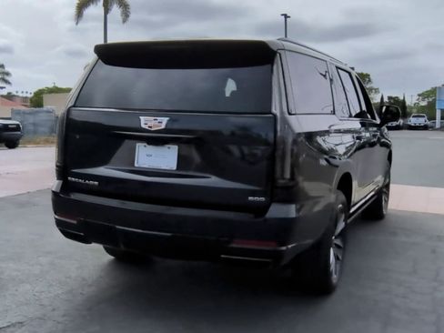 New 2025 Cadillac Escalade ESV Sport w/ LPO, Floor Liner Package AWD/4WD image 69