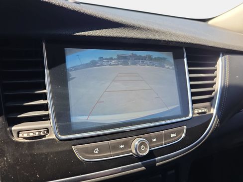 Used 2021 Buick Encore Preferred w/ Safety Package II FWD image 22