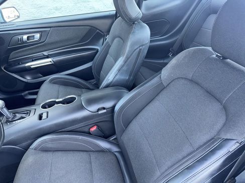 Used 2024 Ford Mustang Coupe RWD image 9