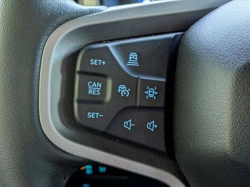 Used 2025 Ford Bronco Outer Banks AWD/4WD image 5