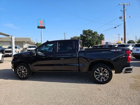Used 2023 Chevrolet Silverado 1500 LT AWD/4WD image 5