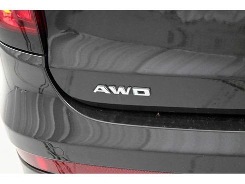 Used 2022 Cadillac XT6 Premium Luxury w/ Technology Package image 65