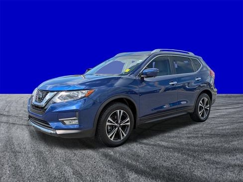 Used 2019 Nissan Rogue SV w/ Premium Package FWD image 8
